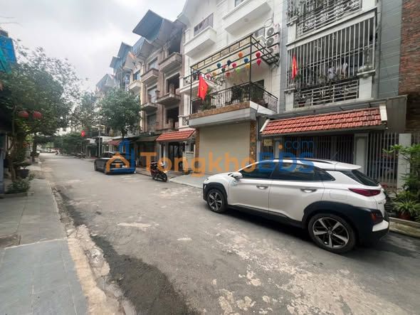 Nhà Biên Giang 68m2 gần QL6A - Full nội thất