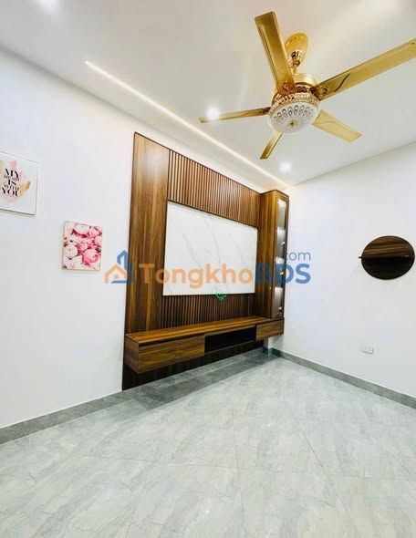 Nhà riêng Lĩnh Nam 35m² 4,68 tỷ - Sẵn sàng ở ngay