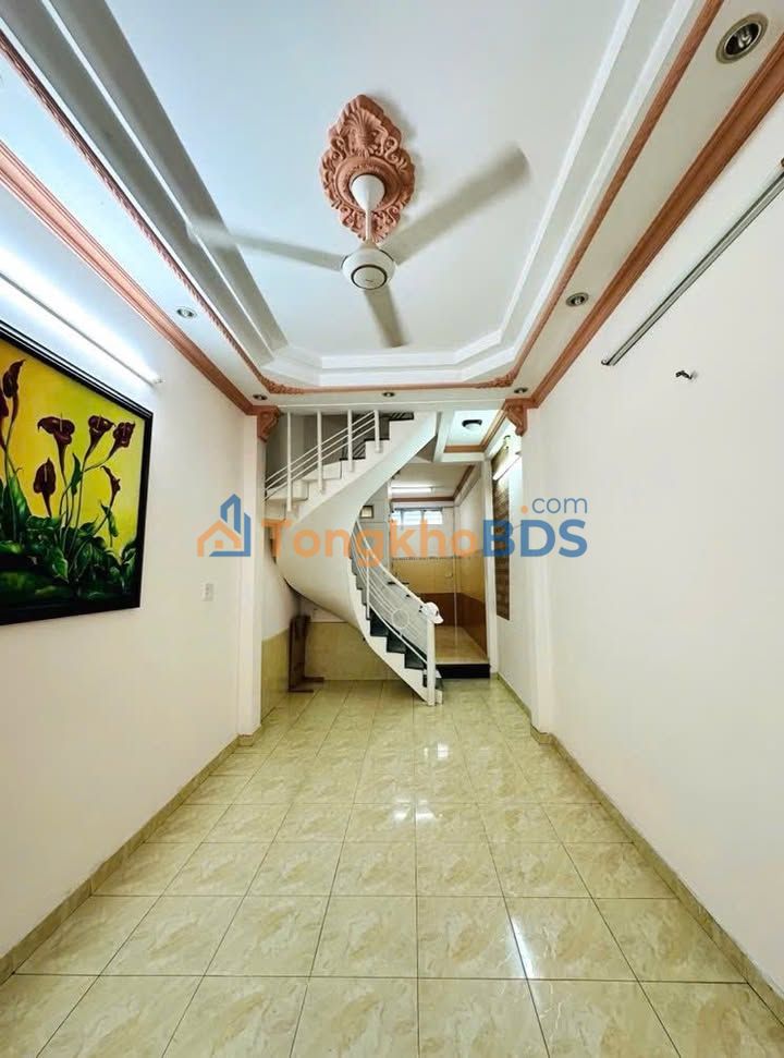 Nhà Nguyễn Hồng Đào Q10 40m² 7 tỷ - Ô tô vào nhà