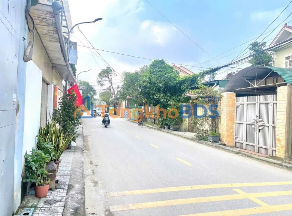 Đất nền Trần Minh Tông Vinh 98m² giá 4 tỷ - Đường ô tô vào