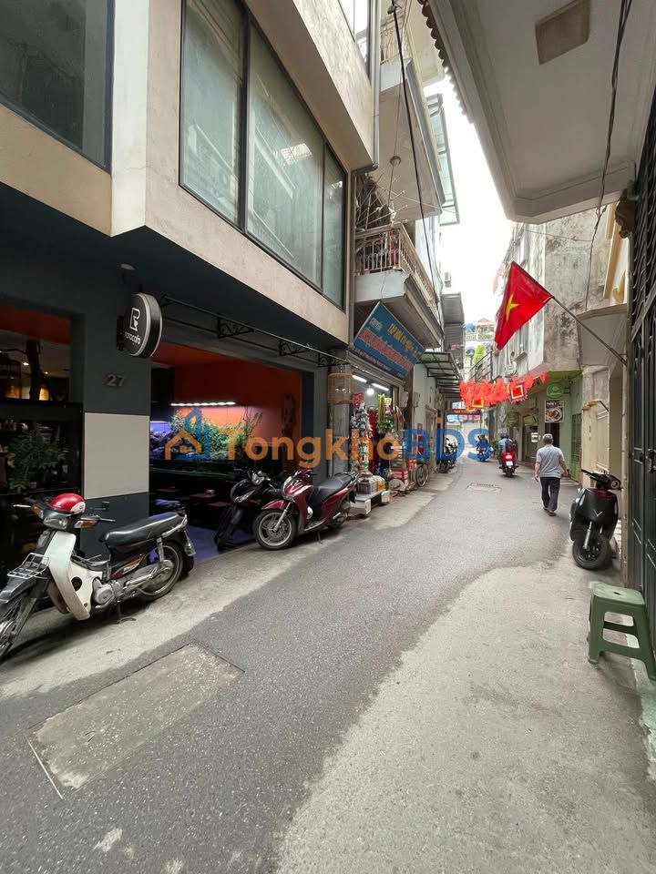 FrontHouse Giải Phóng 90m² 33 tỷ - Ô tô tránh sầm uất