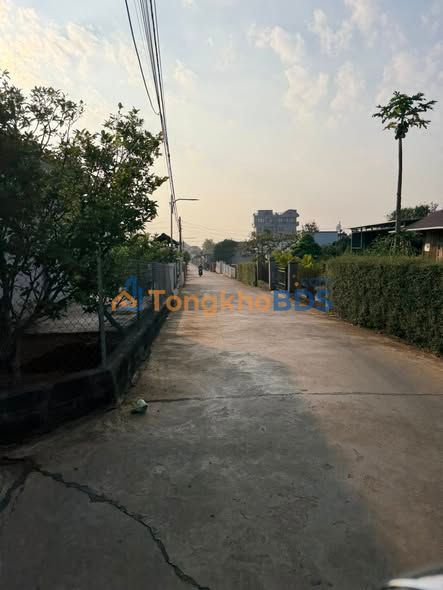 Đất nền Buôn Hồ 100m² giá 17 tỷ - Sổ đỏ chính chủ