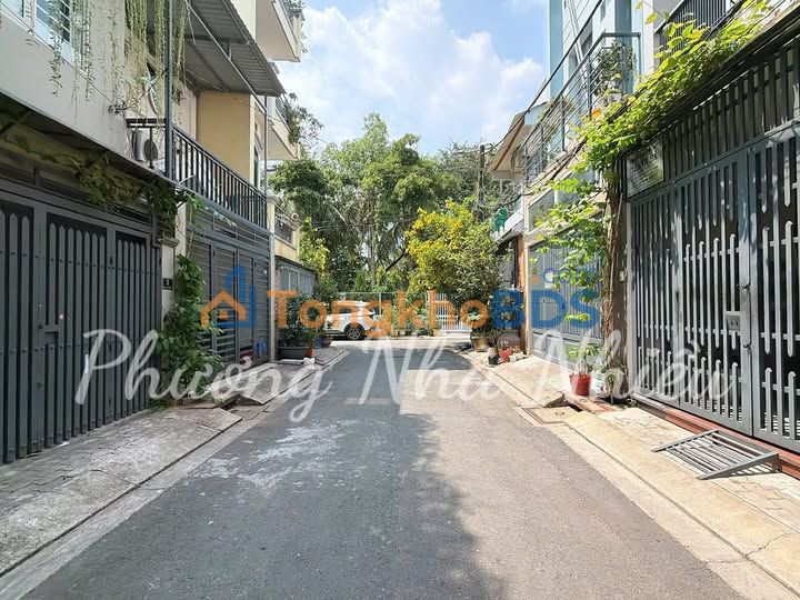 Nhà mặt tiền Đường Số 79 Quận 7 60m² 11 tỷ - Ô tô vào nhà