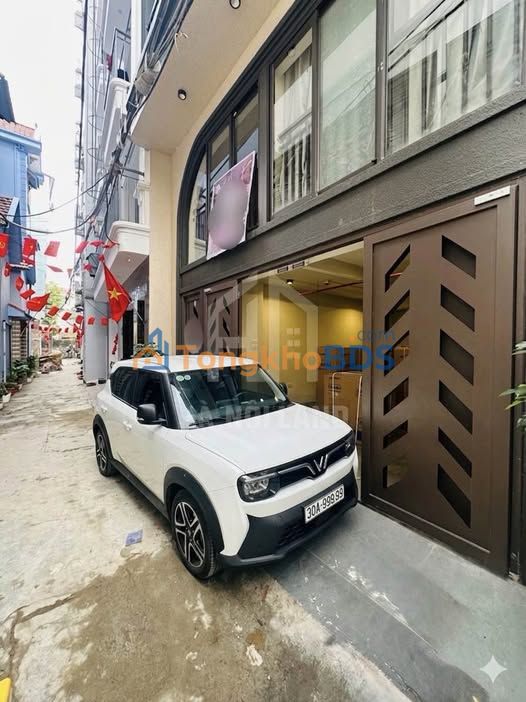 Căn hộ dịch vụ Cầu Diễn 136m2 35 tỷ - Full nội thất