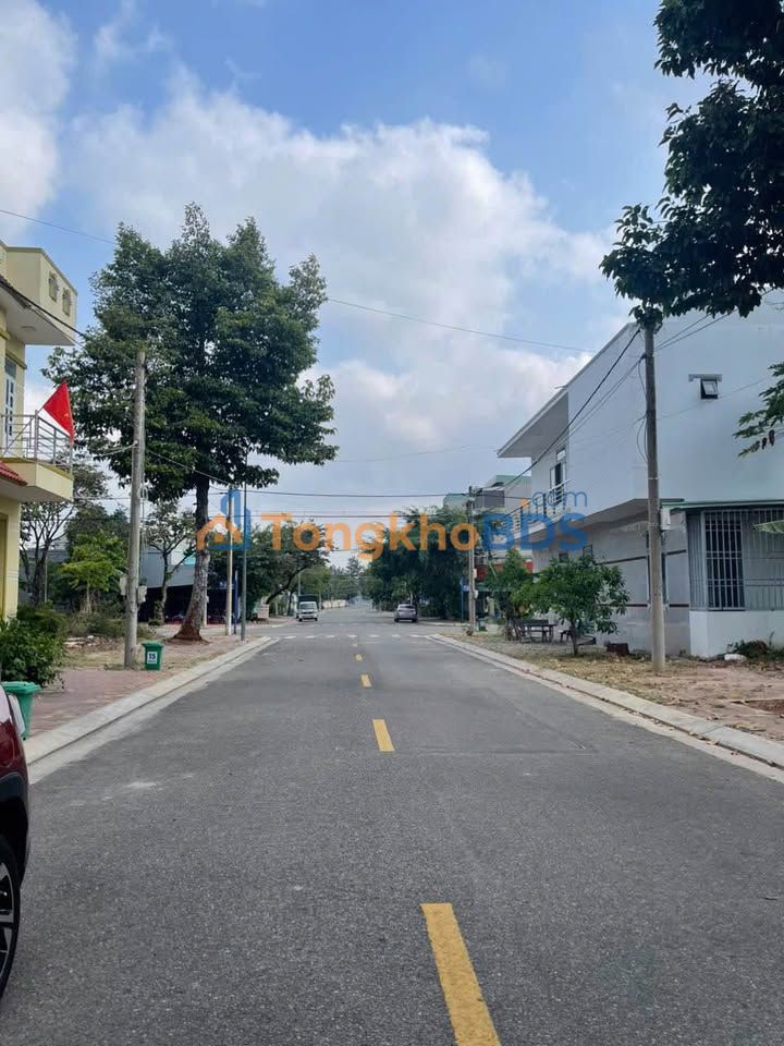 Nhà phố Long Tâm 87m2 2,6 tỷ - Mặt tiền kinh doanh