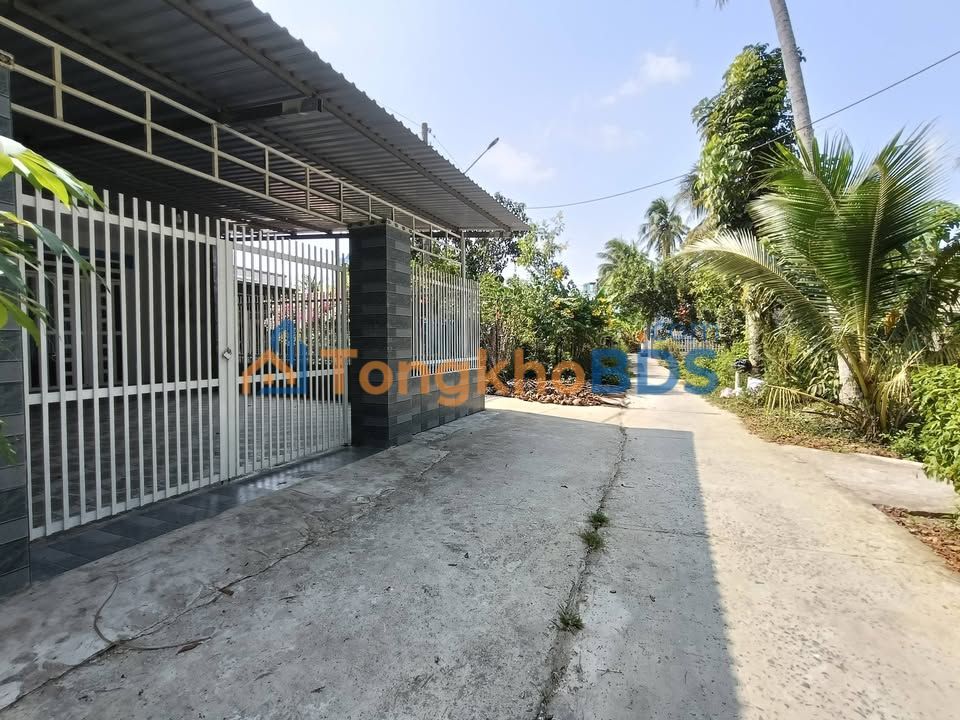 Nhà vườn Chợ Gạo 325m² 1.5 tỷ - Sổ đỏ sẵn