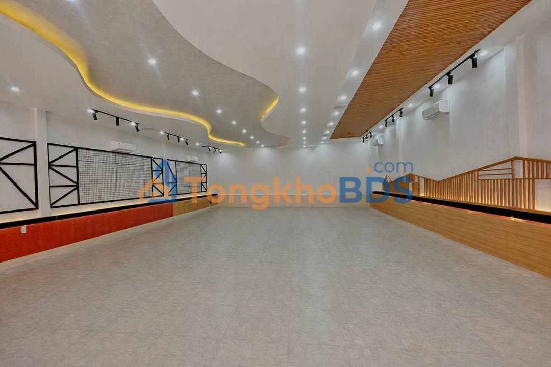 Mặt bằng Trần Ngọc Quế 500m² 39 triệu - Mặt tiền kinh doanh