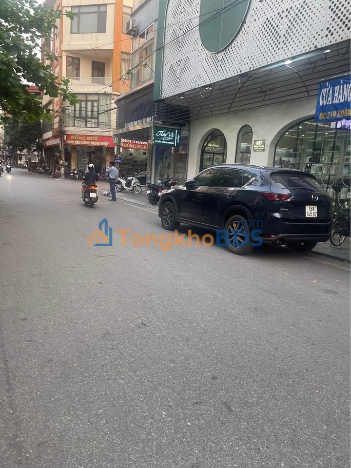 Nhà phố Hoàng Văn Thụ Nam Định 129m² 17.5 tỷ kinh doanh