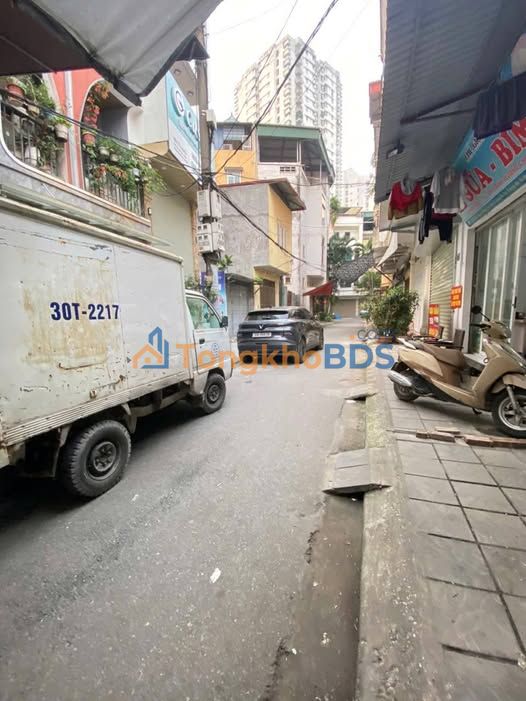 Nhà thuê Tương Mai Hoàng Mai 60m² 9 triệu - Ô tô vào nhà