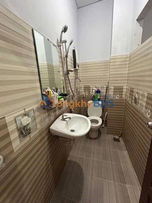 Nhà Lò Gốm Q6 79m² giá 5.6 tỷ - Chính chủ bán