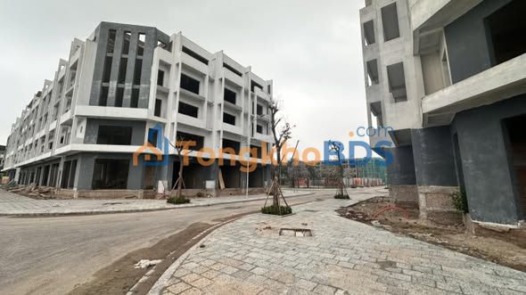 Nhà Trâu Quỳ Gia Lâm 75m² 18 tỷ - Chính chủ bán sẵn ở