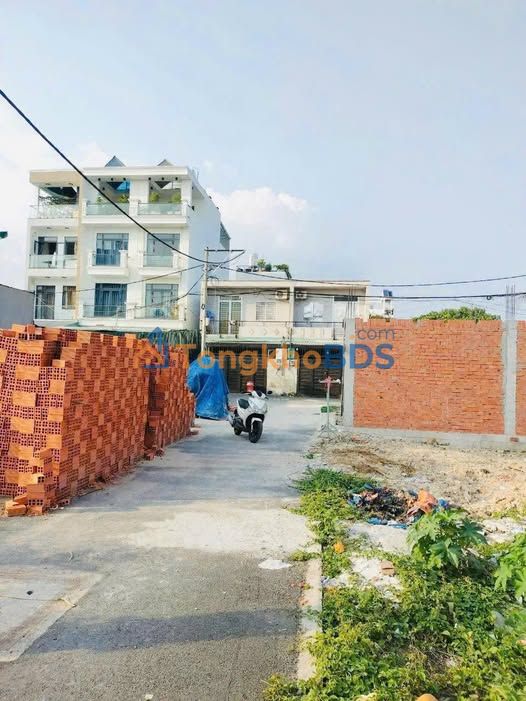 Đất Bình Tân Nguyễn Thị Tú 55m² 3.75 tỷ - Sổ đỏ chính chủ