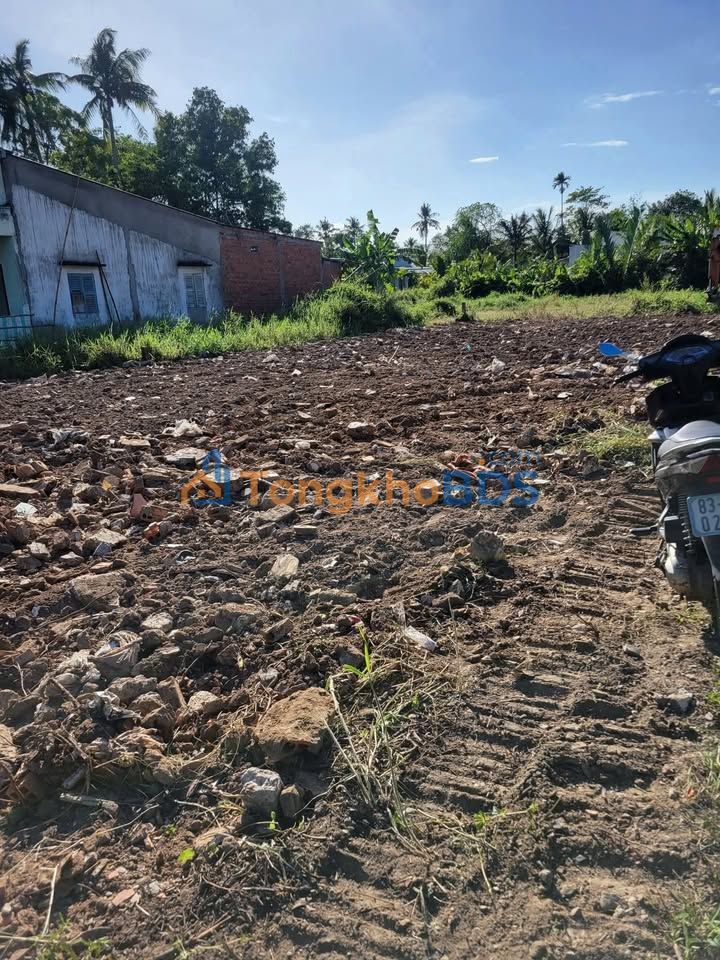 Đất nền Phường 1 Sóc Trăng 65m² 240 triệu - Đường ô tô