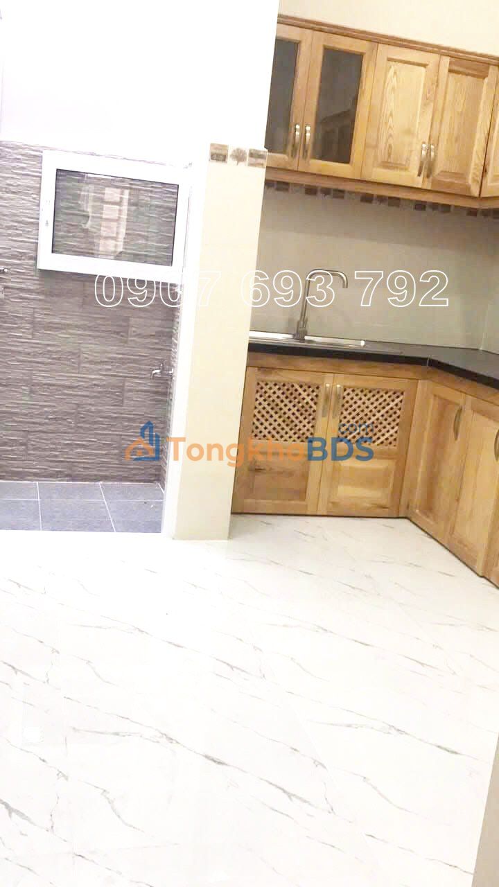 Nhà thuê Đoàn Văn Bơ Q4 45m2 15tr - Sẵn sàng ở ngay