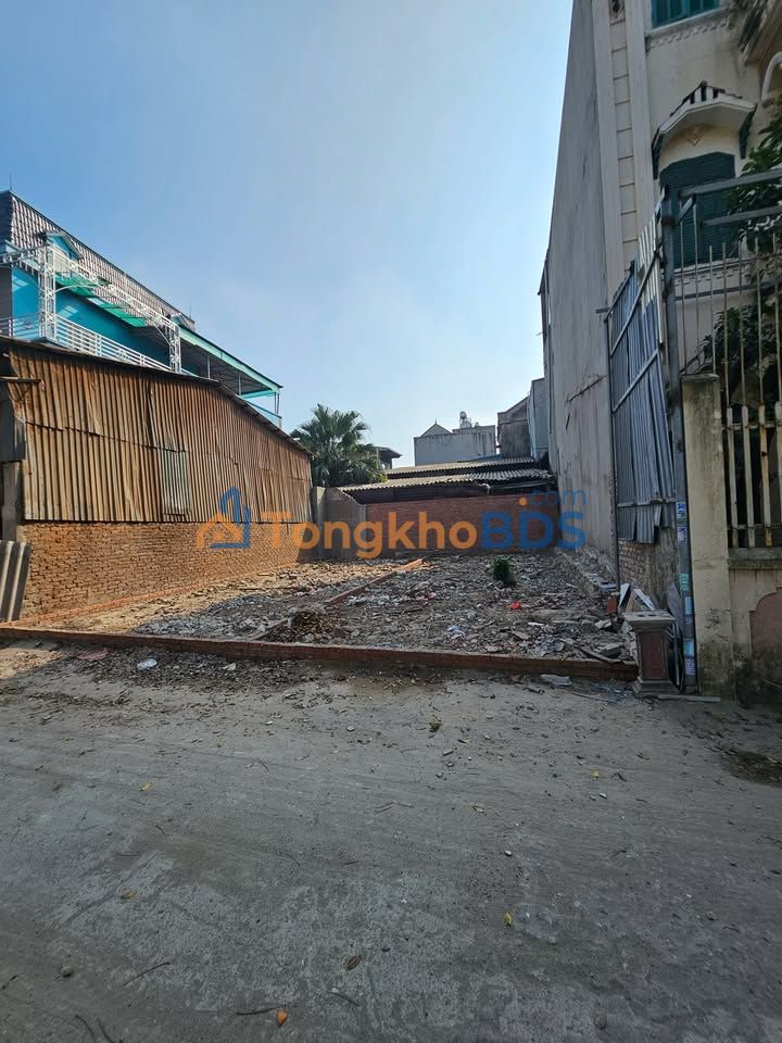 Đất nền Phù Khê Từ Sơn 62m2 giá 2 tỷ - Sổ đỏ chính chủ