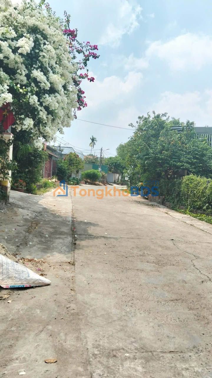 Đất Hẻm 50 Phan Huy Chú, Tuy Hòa 165m² 2.5 tỷ - Đường to ô tô