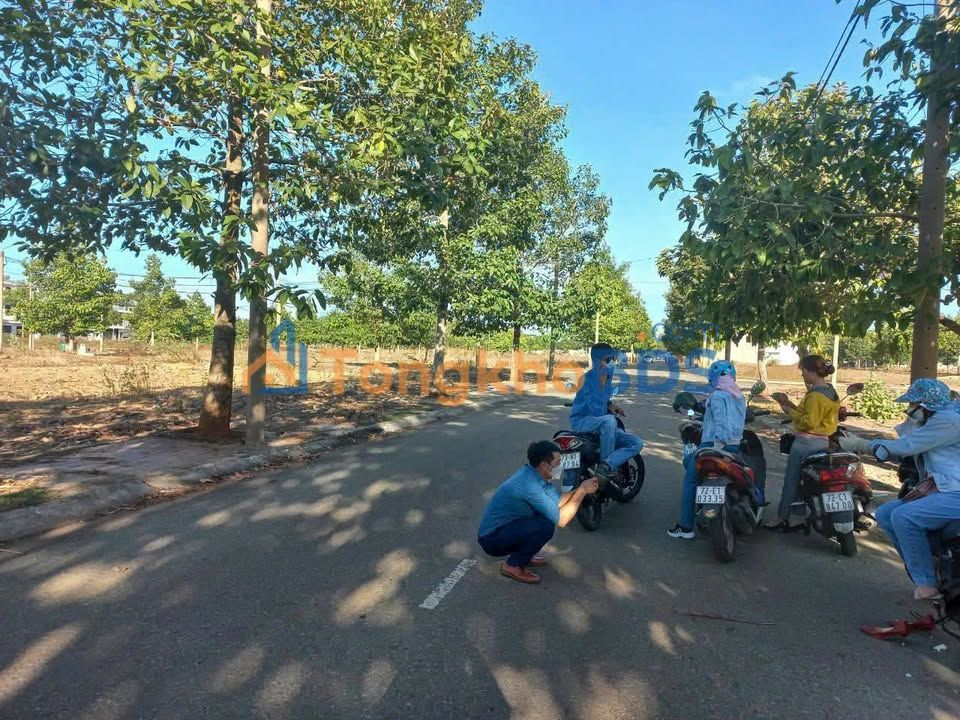 Đất nền Hòa Long Bà Rịa 100m² giá 1.23 tỷ - Đường to ô tô