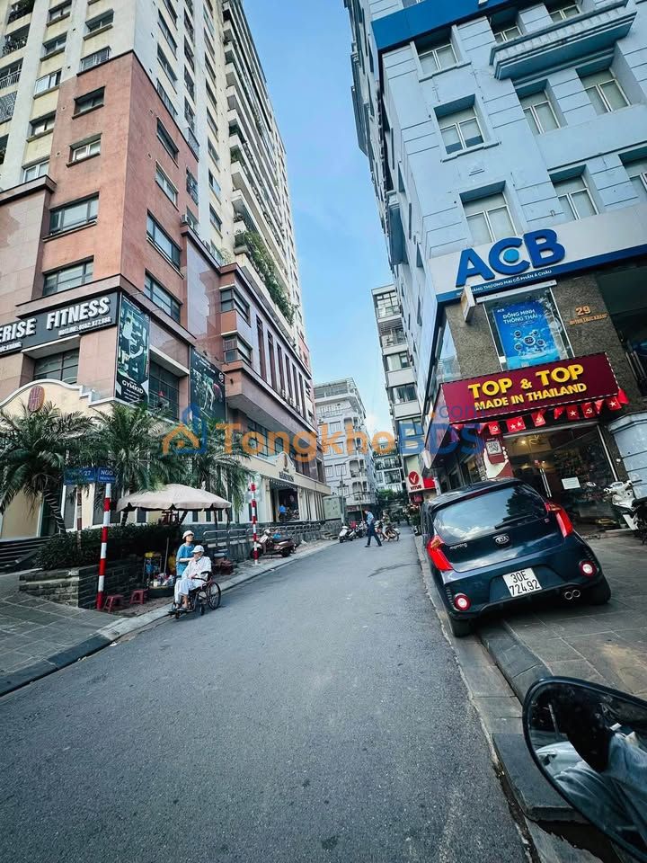 Nhà riêng Huỳnh Thúc Kháng 72m² 60 tỷ - Ô tô vào nhà