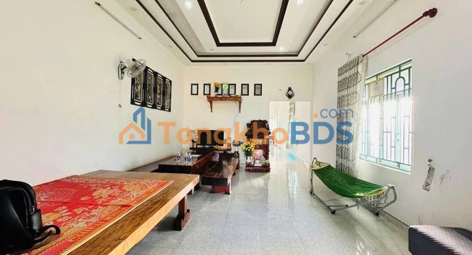 Nhà phố Pleiku 100m² 1.9 tỷ - Sẵn sàng ở ngay