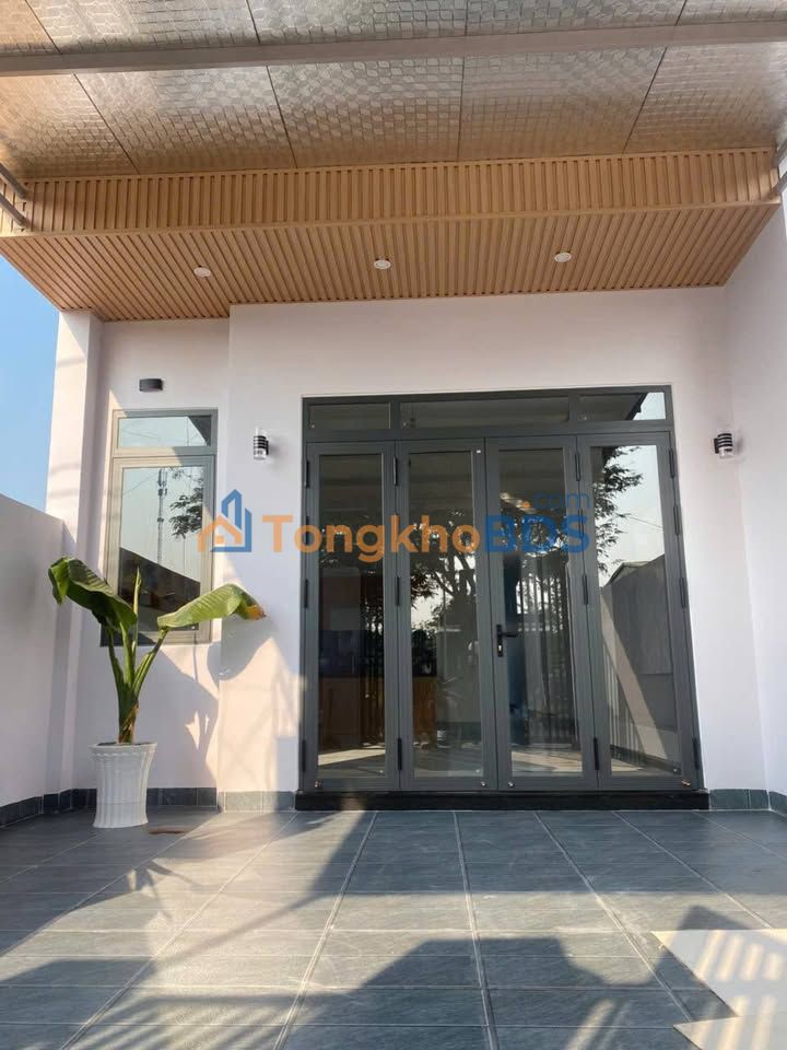 Nhà Ea Tam Buôn Ma Thuột 130m² 2.55 tỷ - Sẵn sàng ở ngay