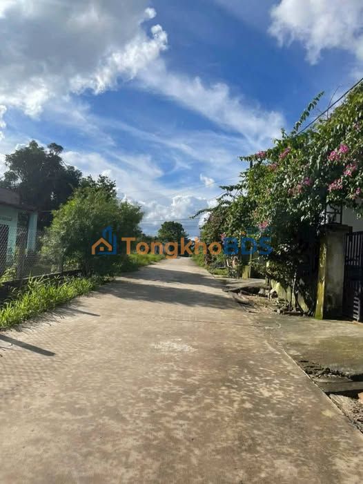 Đất Nguyễn Khắc Viện TP Kon Tum 185m² 450 triệu - Thổ cư 100%