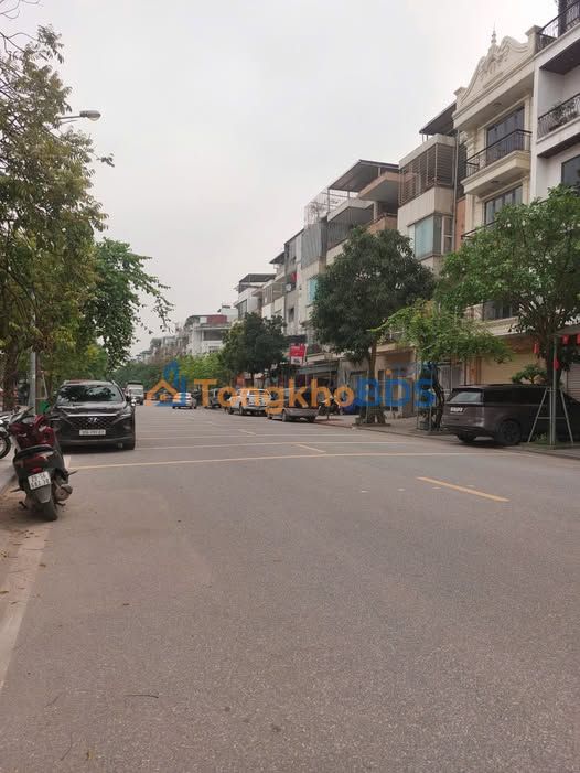 Nhà mặt phố Trần Phú Văn Quán 60m² 18 tỷ - Mặt tiền kinh doanh