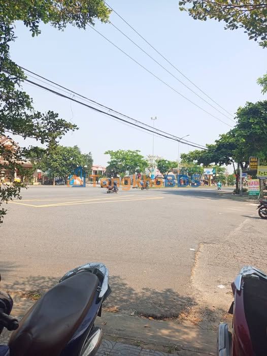 Nhà mặt tiền Mẹ Thứ Vĩnh Điện 210m2 4.99 tỷ - Chính chủ