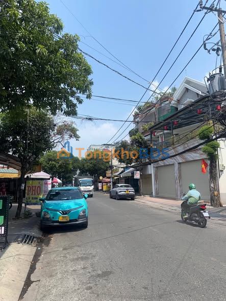 Nhà phố Tân Bình Trần Thị Trọng 115m² giá 9.99 tỷ - Giá tốt hiếm có