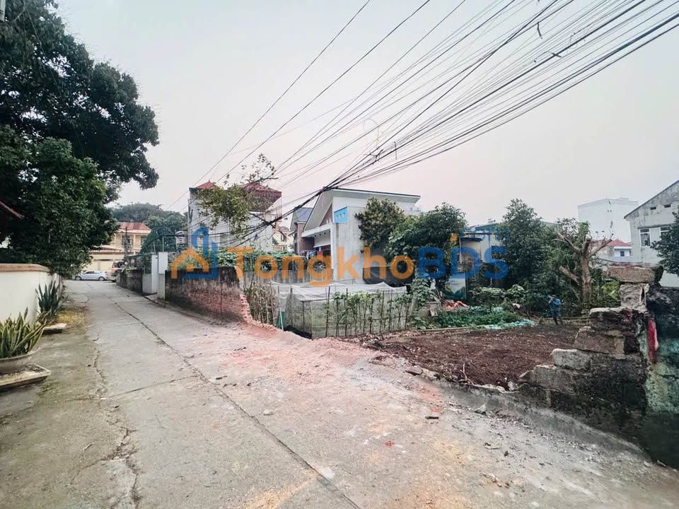 Đất nền Nguyễn Du Việt Trì 74m² 3 tỷ - Sổ đỏ chính chủ