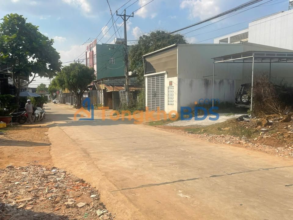 Đất nền Pleiku 113m² 8xx triệu Lê Duẩn - Đường to ô tô