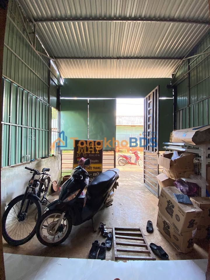 Nhà phố Pleiku Nguyễn Thế Lịch 110m2 2.7 tỷ - Mặt tiền KD