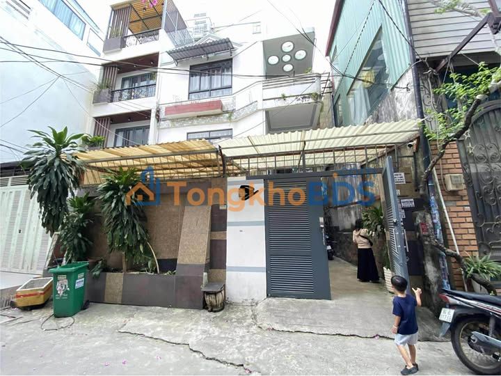 Nhà Ung Văn Khiêm P25 Bình Thạnh 123m² 22 tỷ - Ô tô vào tận nhà