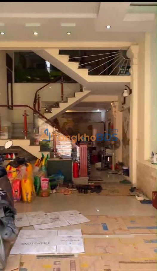 Nhà riêng Ngõ Đồng Tâm Lạch Tray 51m² 4.8 tỷ - Ô tô vào nhà