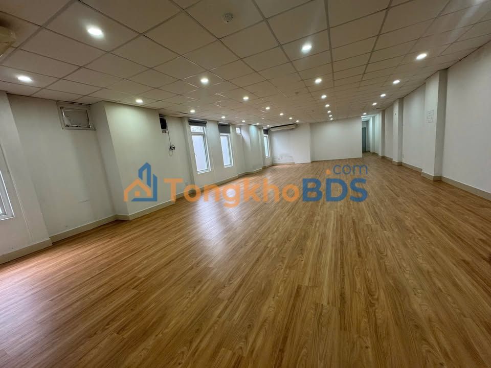 Văn phòng Cao Thắng 150m² 30 triệu - Sẵn sàng làm việc