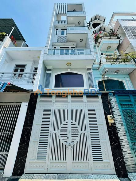 Nhà Thống Nhất P.11 52m2 7,99 tỷ - Ô tô vào tận nhà