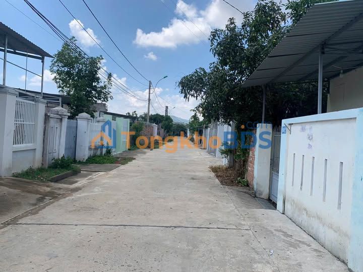 Đất nền Kon Tum Nguyễn Huệ 130m² 800 triệu - Sổ đỏ