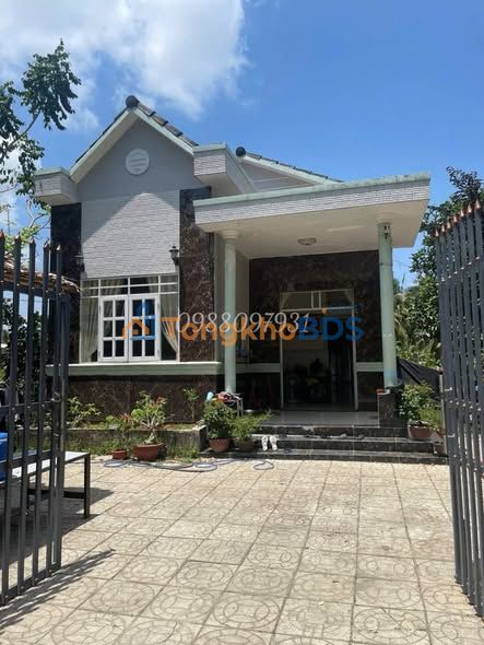 Nhà mặt tiền Bình Phú Càng Long 392m²/1.1 tỷ - Ô tô vào tận nhà