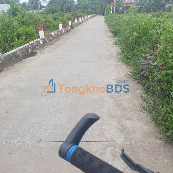 Đất nền Phú Tân Bến Tre 141m² 700 triệu - Sổ đỏ chính chủ