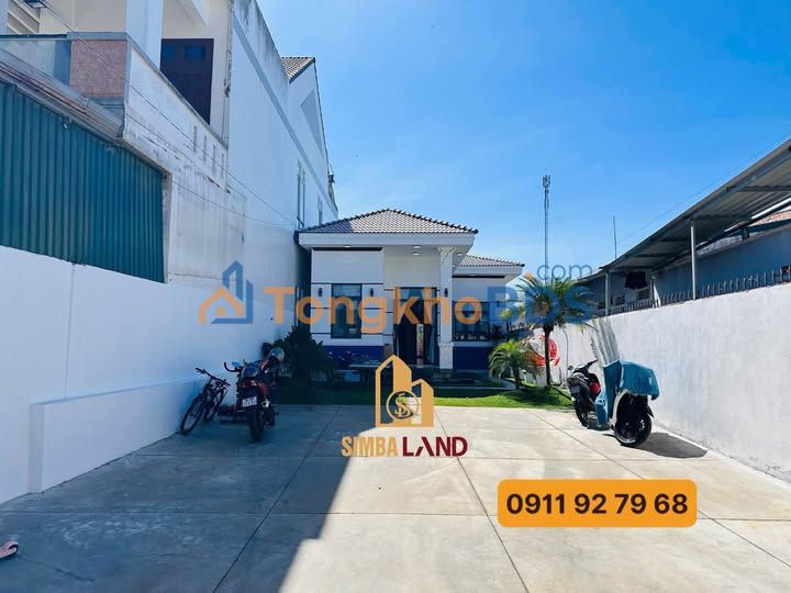 Nhà mặt tiền Thống Nhất Đức Trọng 5,6 tỷ - Chính chủ