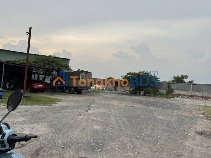 Kho xưởng Nguyễn Văn Bứa 1.600m² 18.95 tỷ - Hoạt động ngay