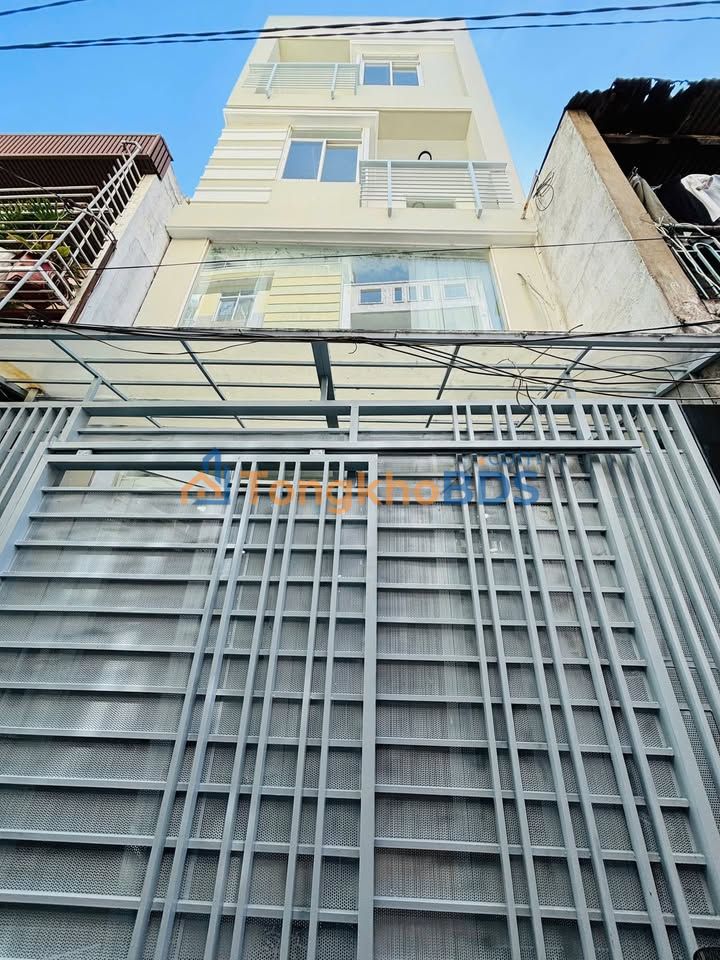 Nhà Lạc Long Quân Cầu Giấy 65m² giá 9 tỷ - Chính chủ bán