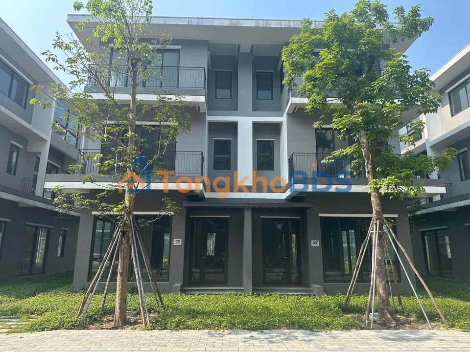 Townhouse Eco Central Park Vinh 162m² 9,2 tỷ - Sổ hồng sẵn