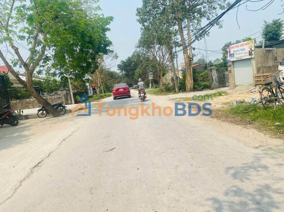 Đất Nguyễn Hiền Vinh 100m² 4,6 tỷ – Đường to ô tô