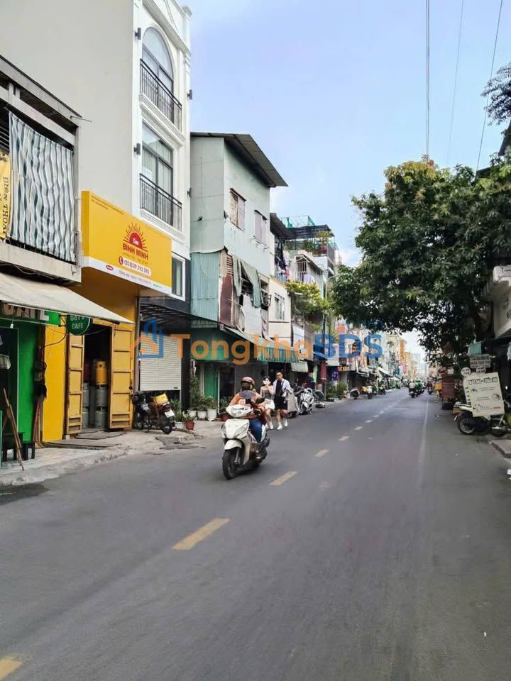 Nhà Nguyễn Thượng Hiền Q3 84m² 33 tỷ - Ô tô vào tận nhà