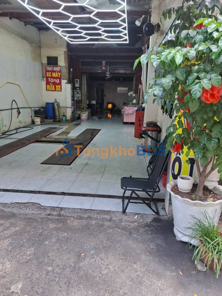 FrontHouse To Ky 150m² gia 122 trieu - Chinh chu ban