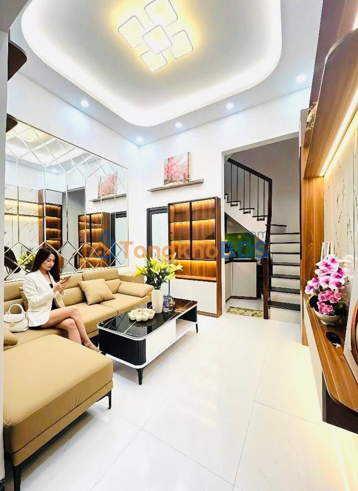 Nhà riêng Đại La 25m² giá thỏa thuận - Full nội thất sẵn ở ngay