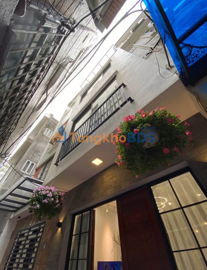 Nhà riêng Bồ Đề Long Biên 34m² giá 8 tỷ - Ô tô vào tận nhà