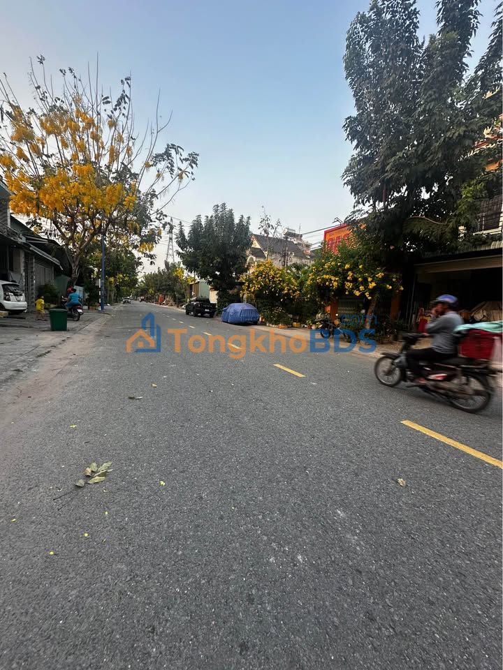 Nhà riêng Thành Công Ba Đình 100m2 2.89 tỷ - Chính chủ bán