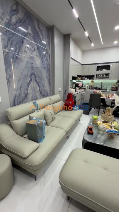 Nhà 3 tầng Mai Động 88m² giá thỏa thuận - Ô tô vào tận nhà