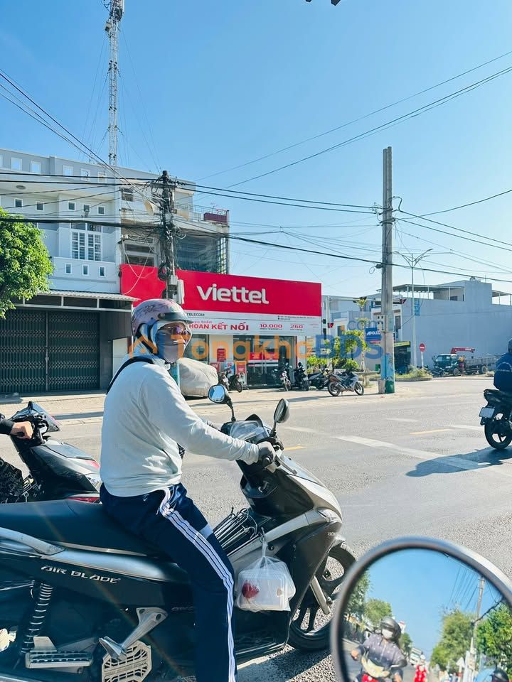 Nhà mặt tiền Hùng Vương Quy Nhơn 90m² 4 tỷ - Thích hợp KD